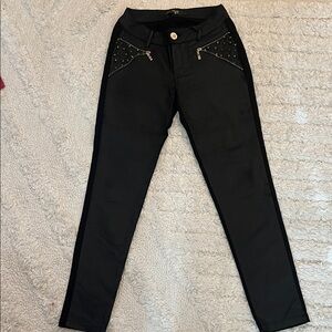 Redial Women’s Black Stud-Accent Skinny Denim Jeans Small